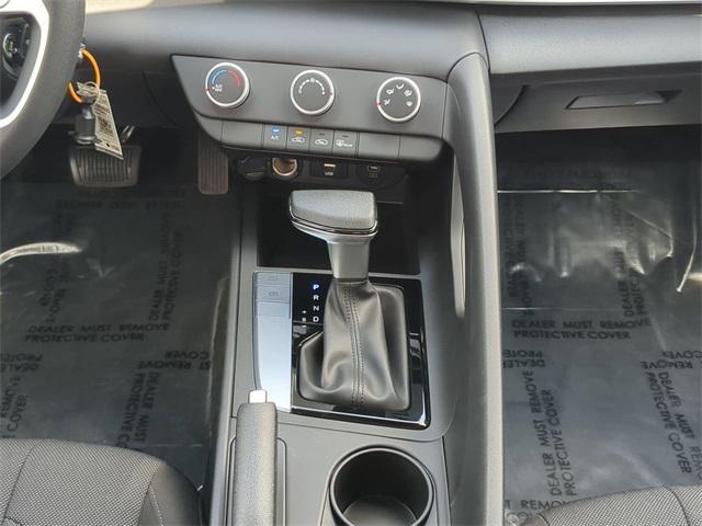 new 2025 Hyundai Elantra car, priced at $21,919