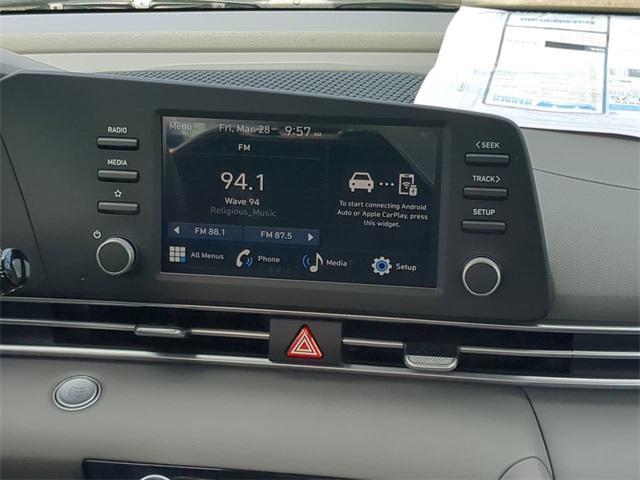 new 2025 Hyundai Elantra car, priced at $22,268