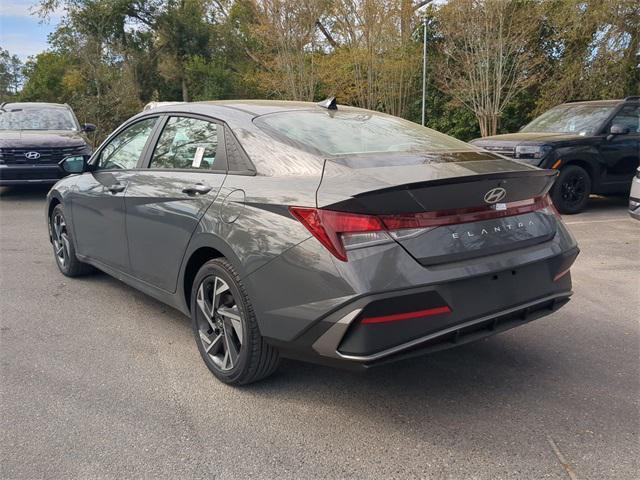 new 2025 Hyundai Elantra car, priced at $22,268