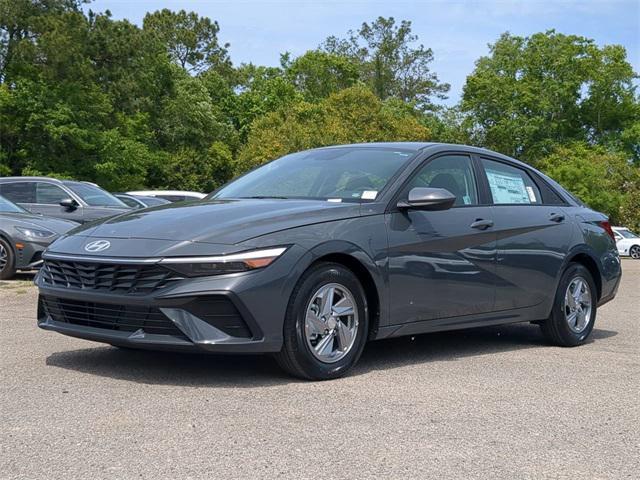 new 2025 Hyundai Elantra car, priced at $21,919