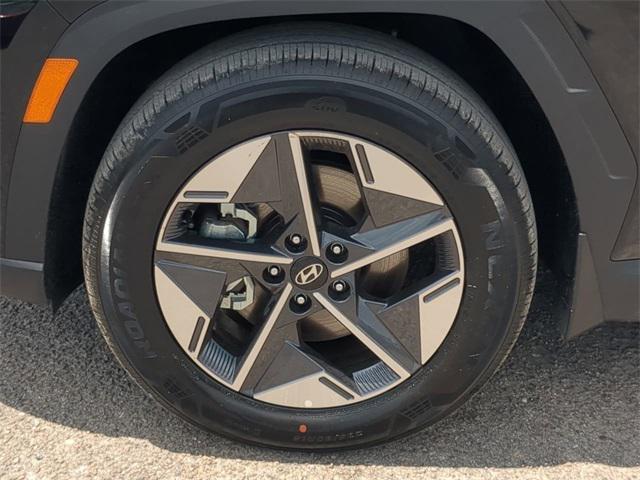 new 2025 Hyundai Tucson car, priced at $32,211