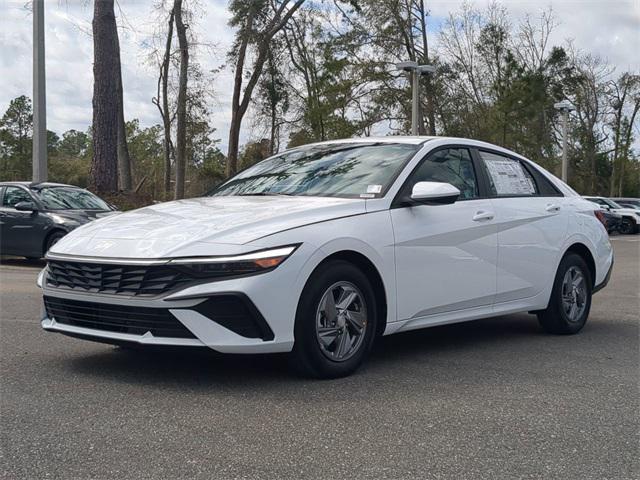 new 2025 Hyundai Elantra car, priced at $23,501