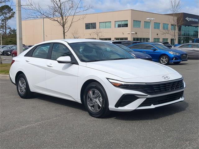 new 2025 Hyundai Elantra car, priced at $23,501