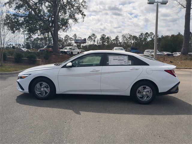 new 2025 Hyundai Elantra car, priced at $23,501