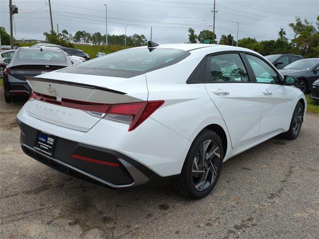 new 2025 Hyundai Elantra car, priced at $22,629