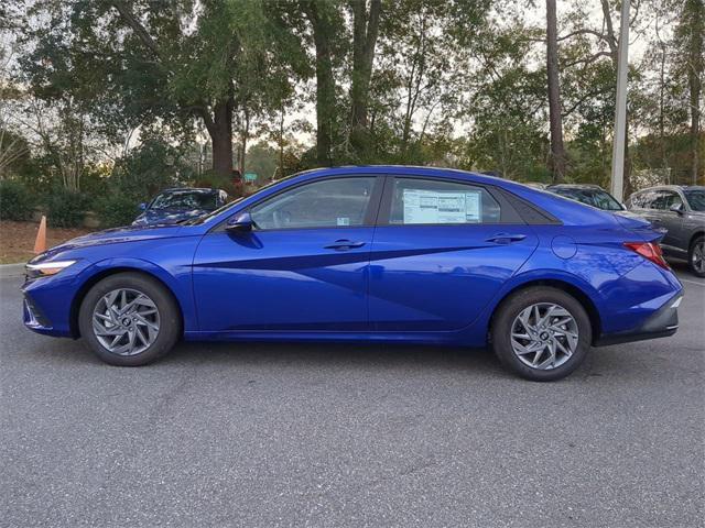 new 2025 Hyundai Elantra car, priced at $24,160