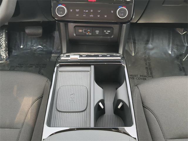 new 2025 Hyundai TUCSON Hybrid car, priced at $34,491