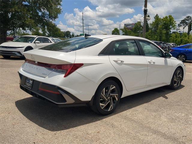 new 2025 Hyundai Elantra car, priced at $26,875