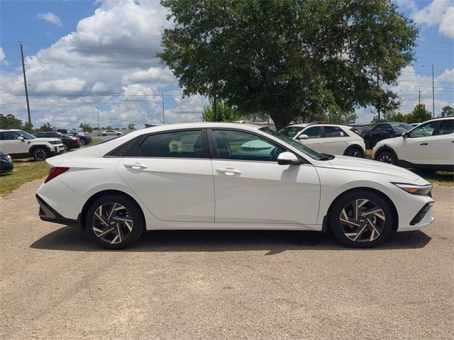 new 2025 Hyundai Elantra car, priced at $26,875