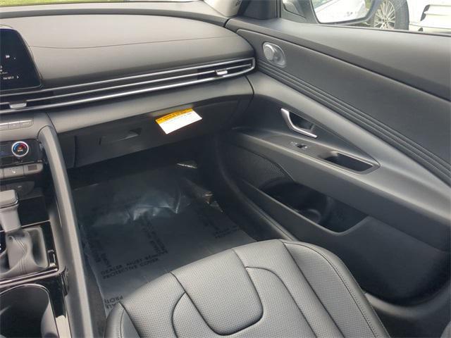 new 2025 Hyundai Elantra car, priced at $26,875