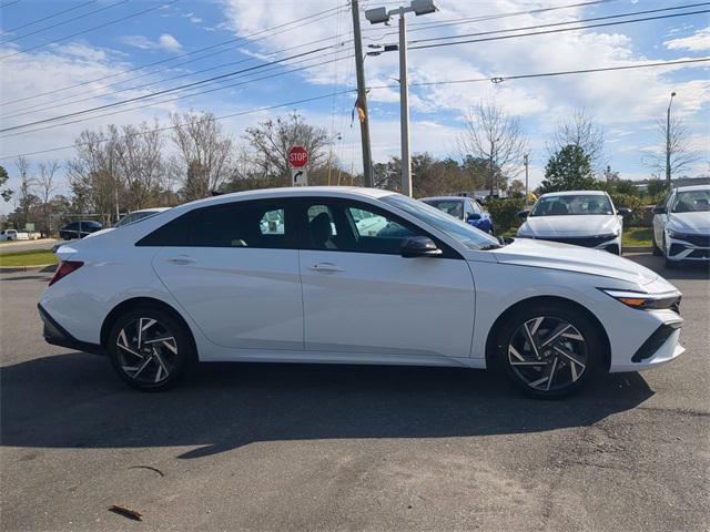 new 2025 Hyundai Elantra car, priced at $24,626