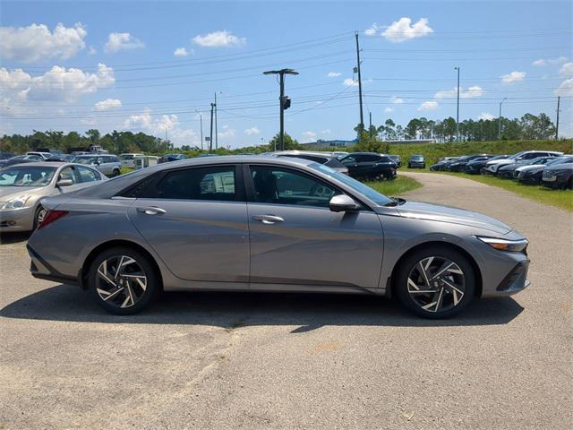 new 2024 Hyundai Elantra car, priced at $27,332