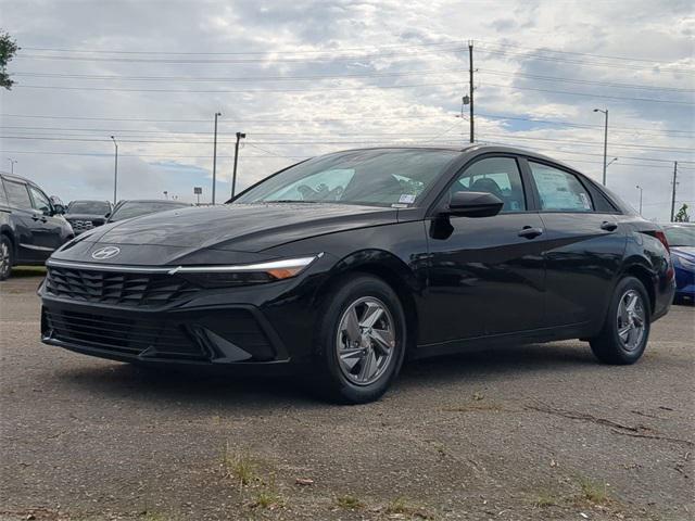 new 2025 Hyundai Elantra car, priced at $23,172