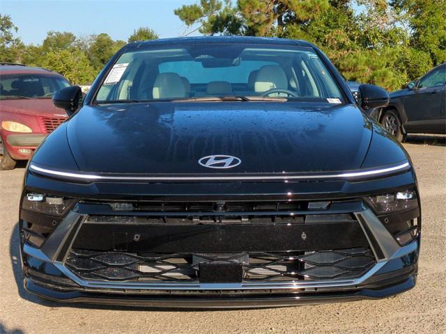 new 2025 Hyundai Sonata Hybrid car, priced at $33,550