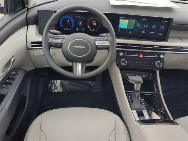 new 2025 Hyundai Tucson car, priced at $31,853