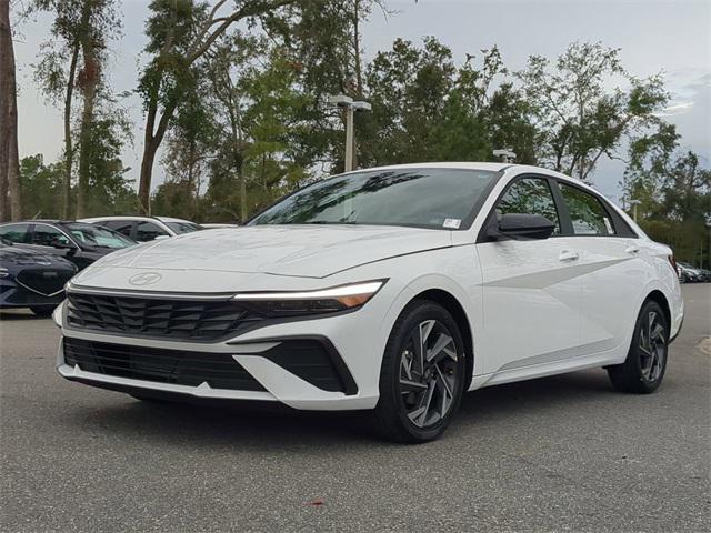 new 2025 Hyundai Elantra car, priced at $23,612