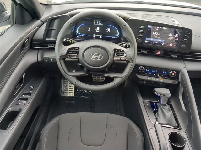 new 2025 Hyundai Elantra car, priced at $23,612