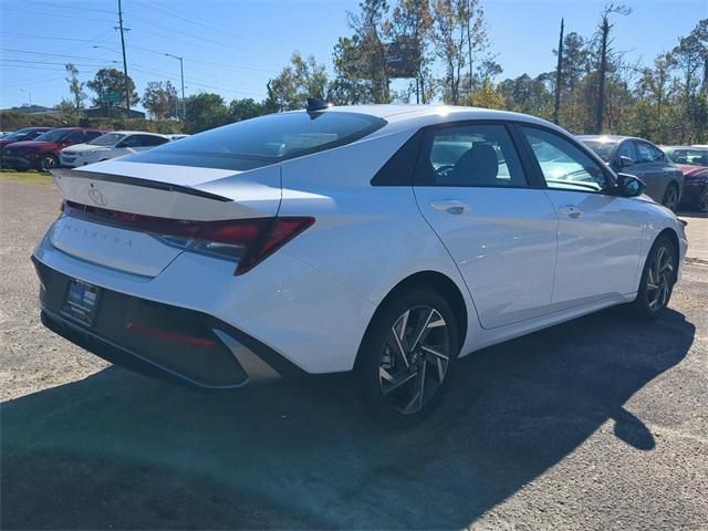 new 2025 Hyundai Elantra car, priced at $23,587