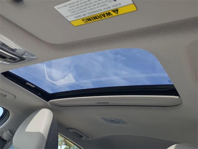 new 2025 Hyundai Elantra car, priced at $26,689