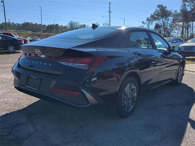 new 2025 Hyundai Elantra car, priced at $24,136