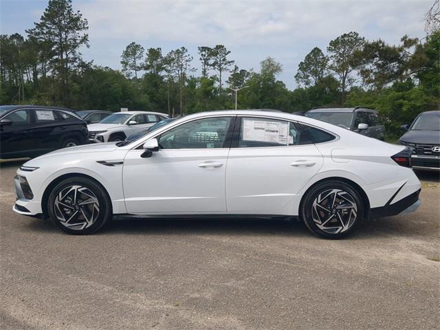 new 2025 Hyundai Sonata car, priced at $30,754