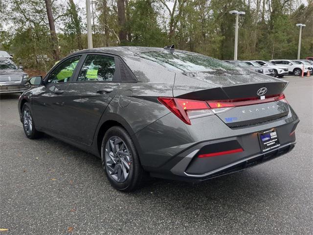 new 2025 Hyundai Elantra car, priced at $24,565