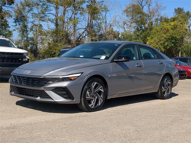 new 2025 Hyundai Elantra car, priced at $24,136