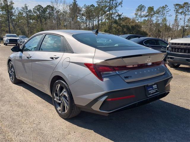 new 2025 Hyundai Elantra car, priced at $24,136