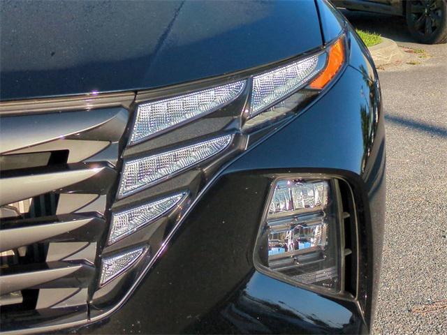 used 2024 Hyundai TUCSON Hybrid car, priced at $25,000