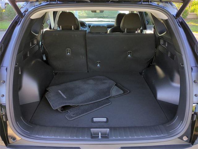 used 2024 Hyundai TUCSON Hybrid car, priced at $25,000