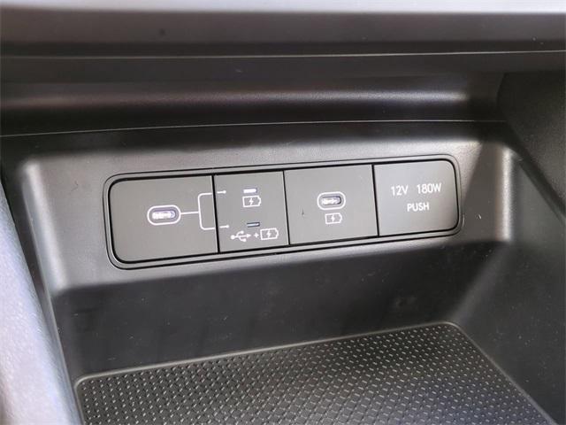 new 2025 Hyundai Tucson car, priced at $25,684