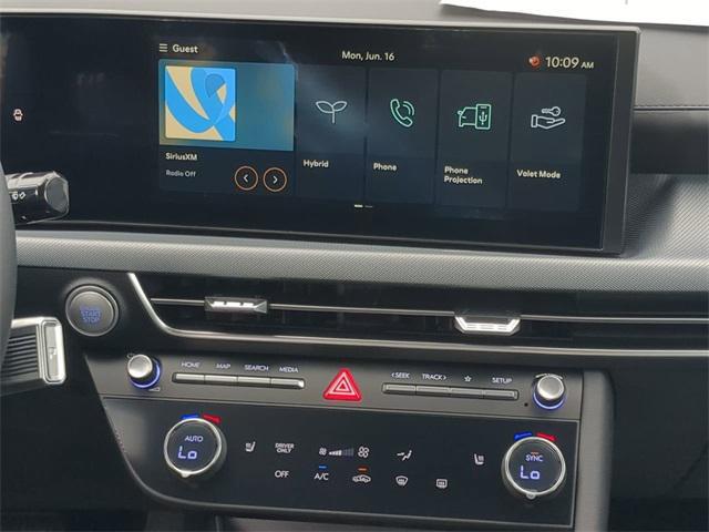 new 2025 Hyundai Sonata Hybrid car, priced at $30,831