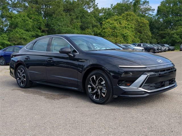 new 2025 Hyundai Sonata car, priced at $24,470