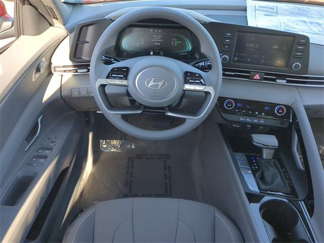 new 2025 Hyundai Elantra HEV car, priced at $26,571