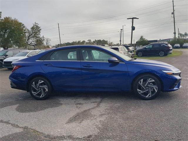 new 2025 Hyundai Elantra car, priced at $26,733