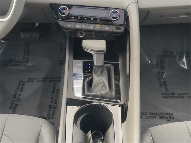 new 2025 Hyundai Elantra car, priced at $26,733