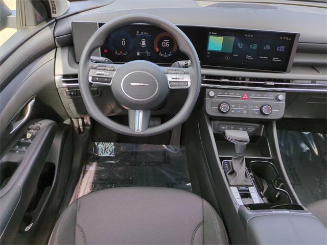 new 2025 Hyundai Tucson car, priced at $26,939