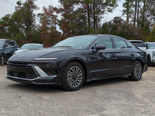 new 2025 Hyundai Sonata Hybrid car, priced at $27,636
