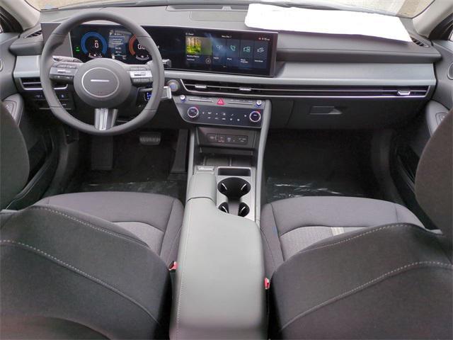 new 2025 Hyundai Sonata Hybrid car, priced at $27,636