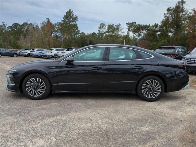 new 2025 Hyundai Sonata Hybrid car, priced at $27,636