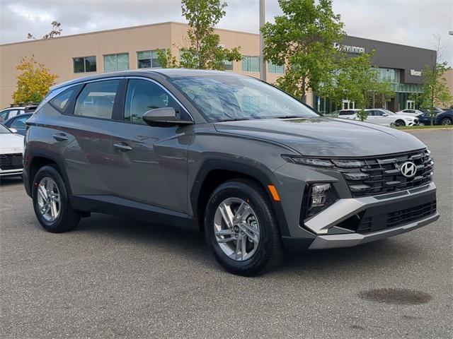 new 2025 Hyundai Tucson car, priced at $30,300