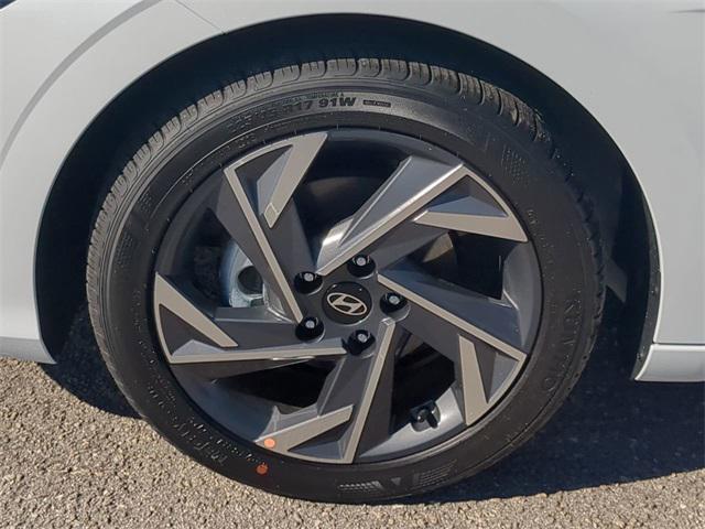 new 2025 Hyundai Elantra car, priced at $23,587
