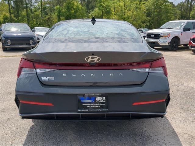 new 2025 Hyundai Elantra car, priced at $23,095