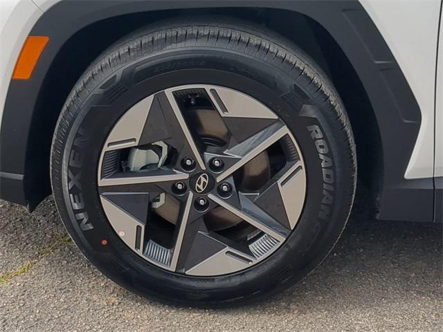 new 2025 Hyundai Tucson car, priced at $33,875