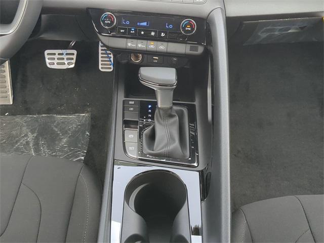 new 2025 Hyundai Elantra car, priced at $26,988