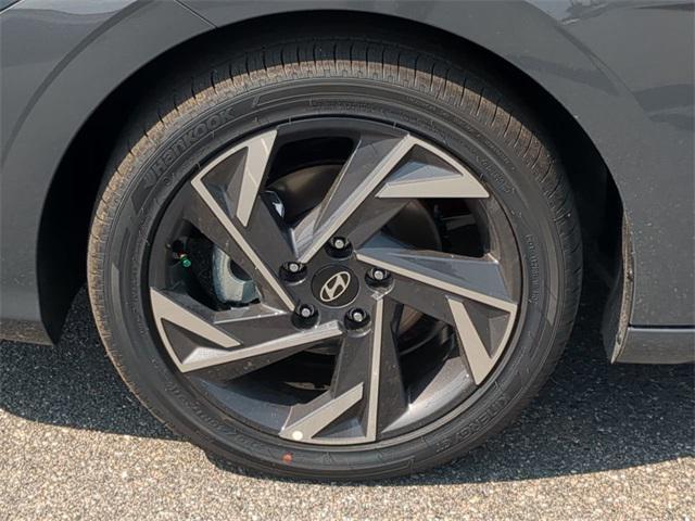 new 2025 Hyundai Elantra car, priced at $26,988