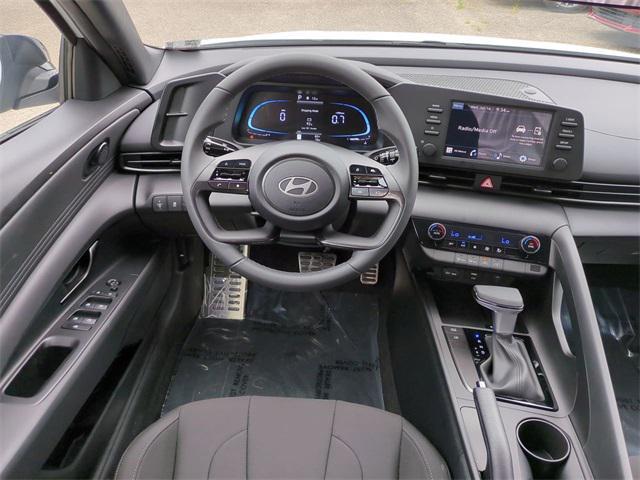 new 2025 Hyundai Elantra car, priced at $23,612