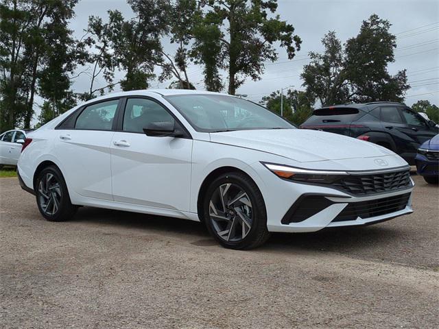 new 2025 Hyundai Elantra car, priced at $23,612