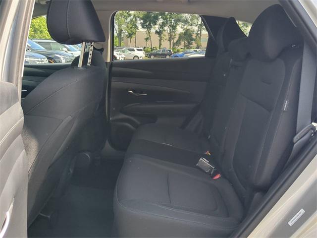 new 2025 Hyundai TUCSON Hybrid car, priced at $34,491