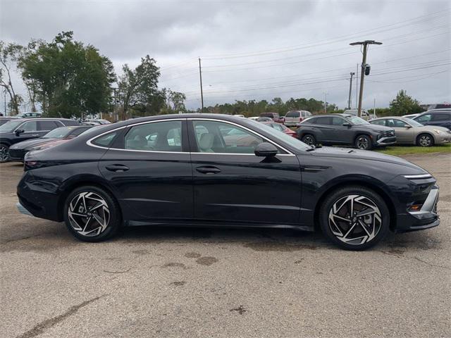 new 2024 Hyundai Sonata car, priced at $32,230